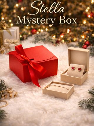 🎄 Stella Mystery Box 🎄 Ideálny darček na sviatky, keď nevieš, čo darovať – ale chceš potešiť 💫 Nechaj to na nás ✨ Stačí...
